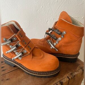 Geier Wally boots with metal hiking clasps and lug sole